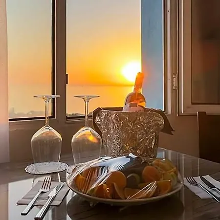 La Bella كوشاداسيه