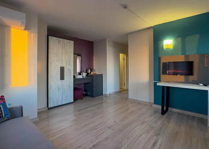 La Bella Hotel Kusadasi